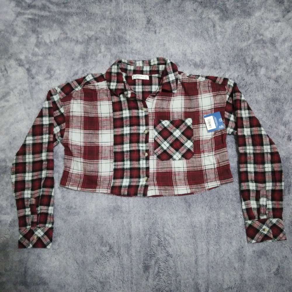 NWT Arizona Red Plaid Long Sleeve Crop Shirt S
